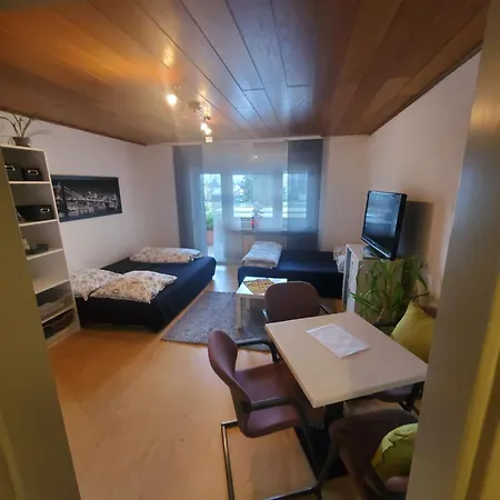 Apartment Einzimmerwohnungmit Grossem Balkon